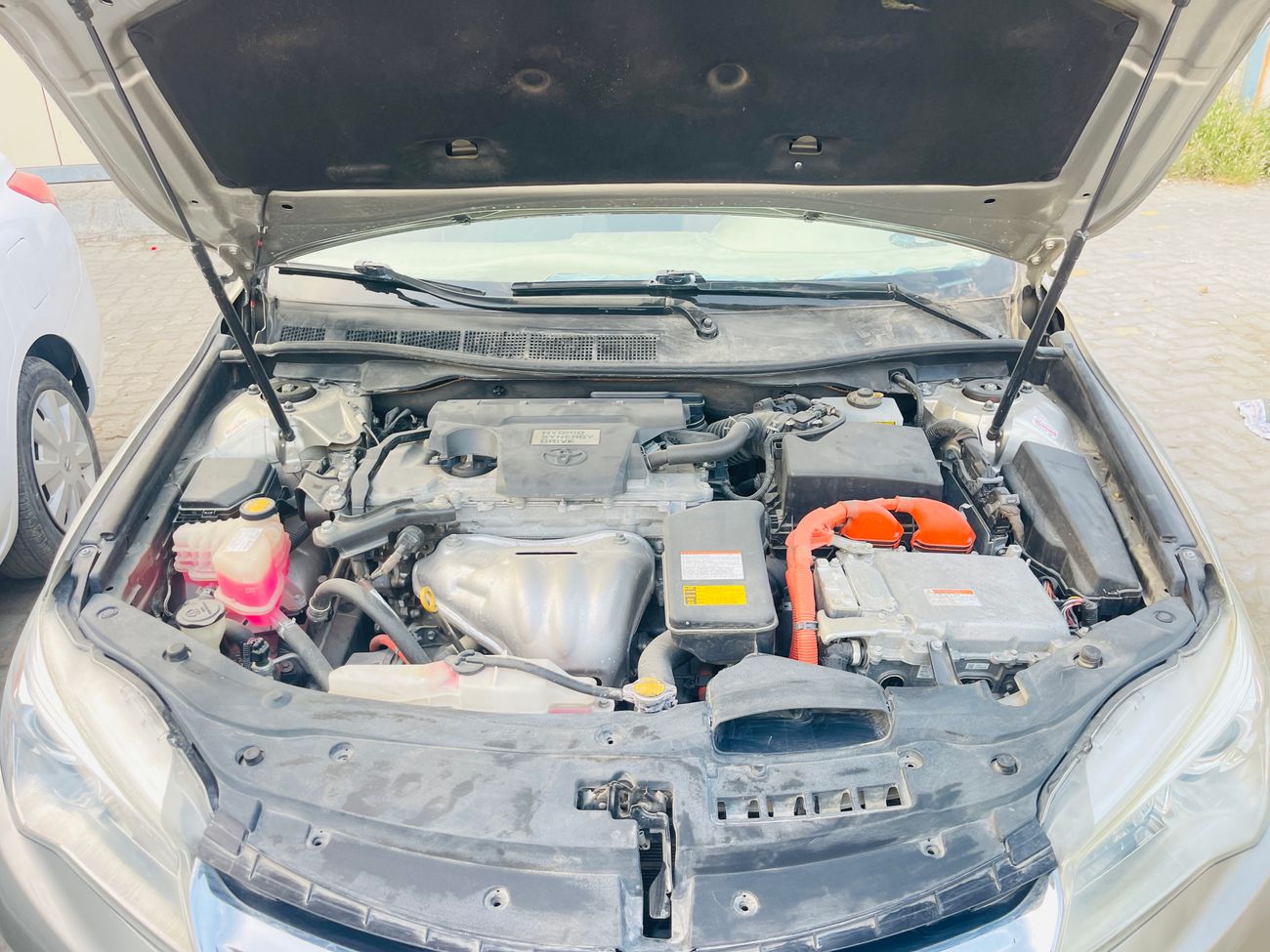 تويوتا كامري XLE 2.5L