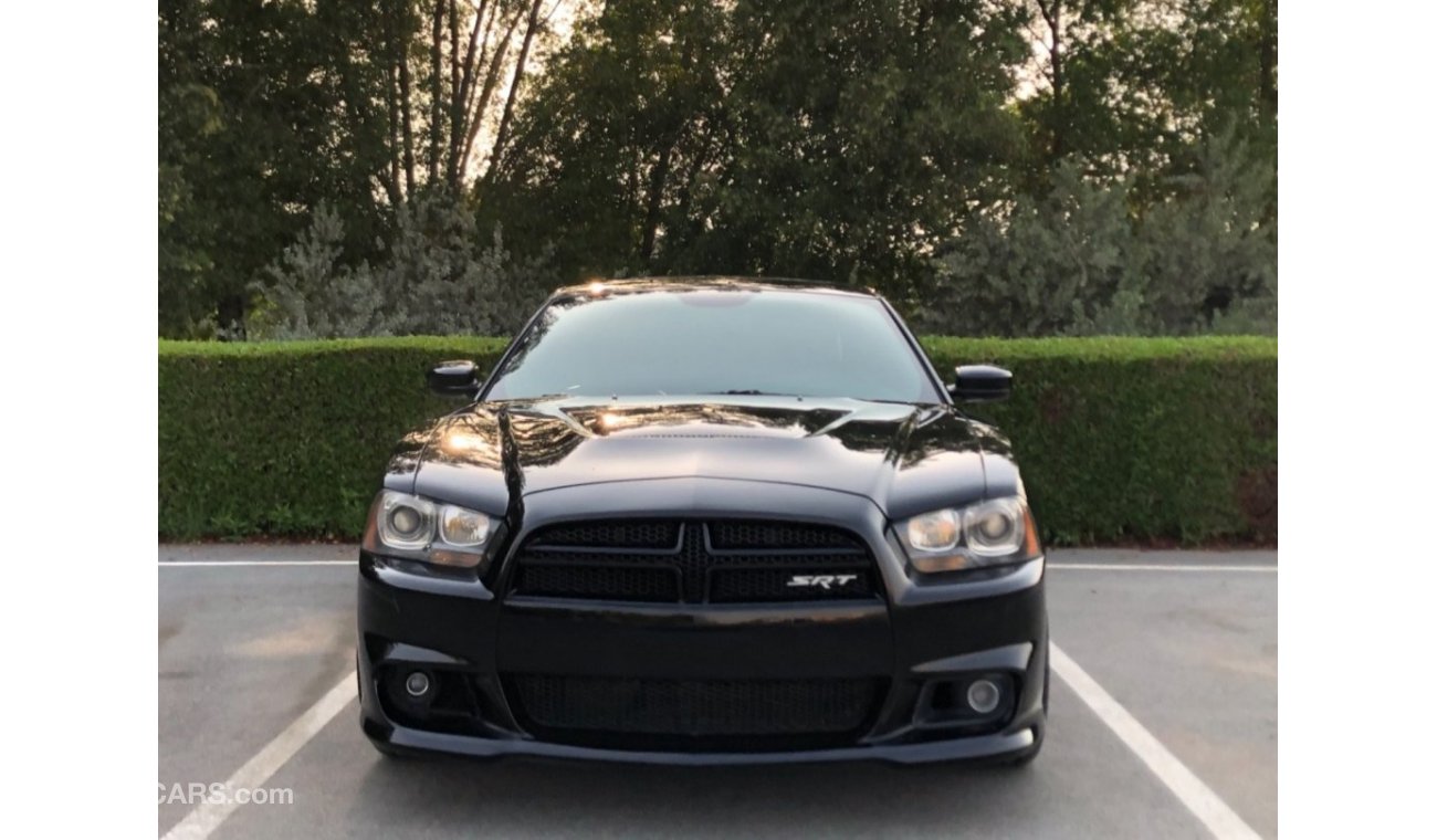 Dodge Charger SRT8 MODEL 2014 GCC car prefect condition inside and outside full option sun roof leather seats navi