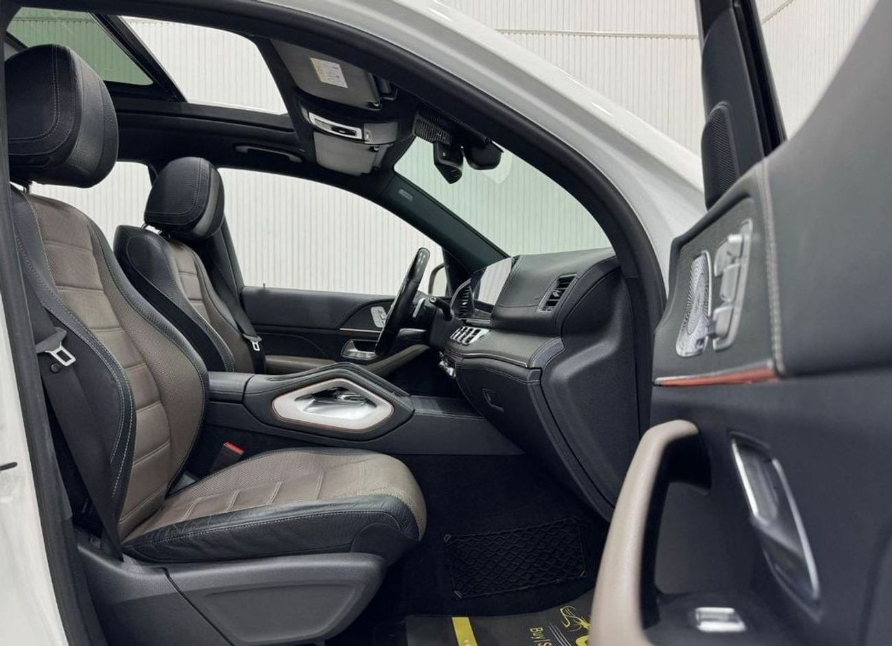 مرسيدس بنز GLS 450 AMG 4MATIC 2019 Mercedes Benz GLS450 AMG 4MATIC, Warranty, Full Mercedes Service History, Full Optio