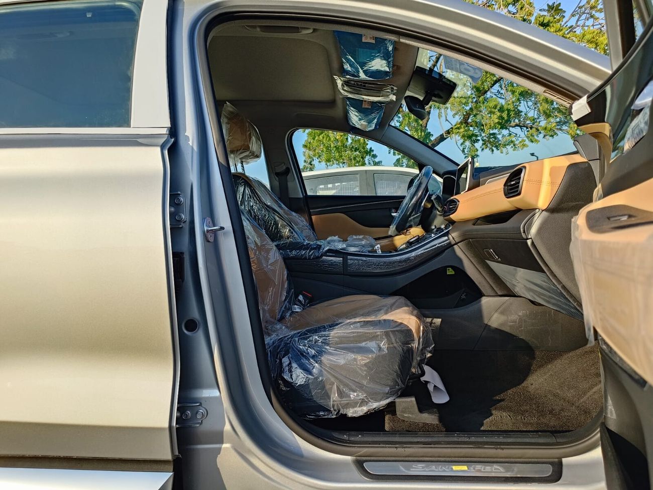 Hyundai Santa Fe 3.5L V6 Petrol 4WD, 7 Seats FULL OPTION with Panoramic Roof (CODE # HSA35AF)