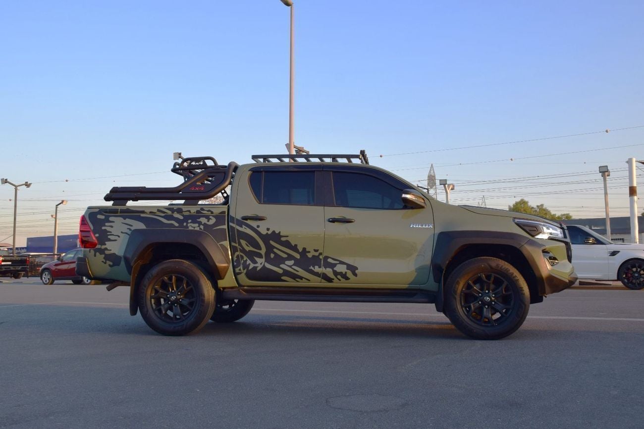 Toyota Hilux SGLX 4x4 Diesel 2.8L (Right Hand)