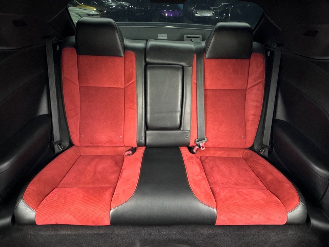 دودج تشالينجر R/T Scat Pack 6.4L 2019 Dodge Challenger 392, Full Service History, 485 HP, GCC