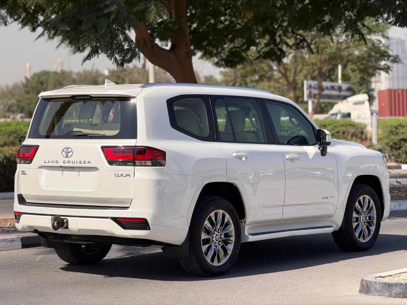 Toyota Land Cruiser GXR 3.5L