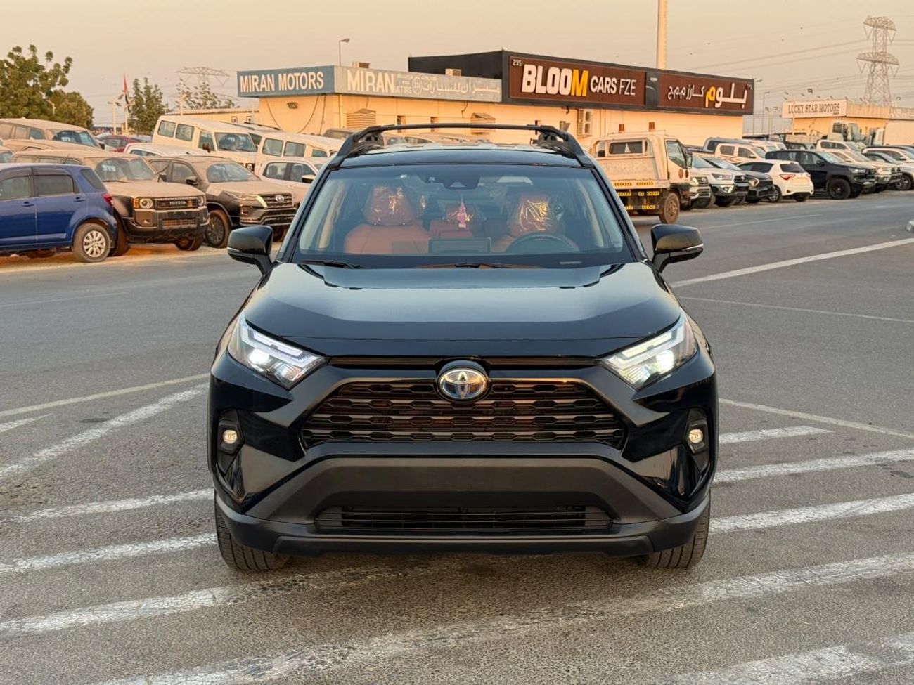 تويوتا راف ٤ RAV4 Woodland Edition 4x4