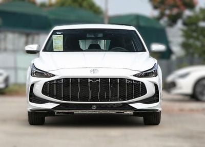 MG 5 full option open sunroof ready to deliver