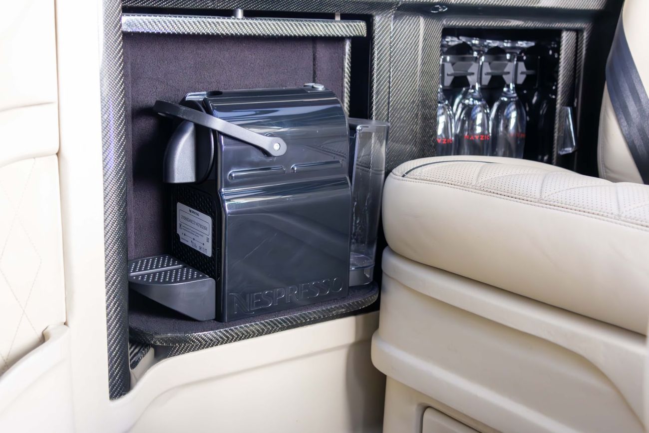 Mercedes-Benz V 250 Std 2.1L GCC-Maybach Edition-Gargash Service Package Until 135,000KM-VIP Options