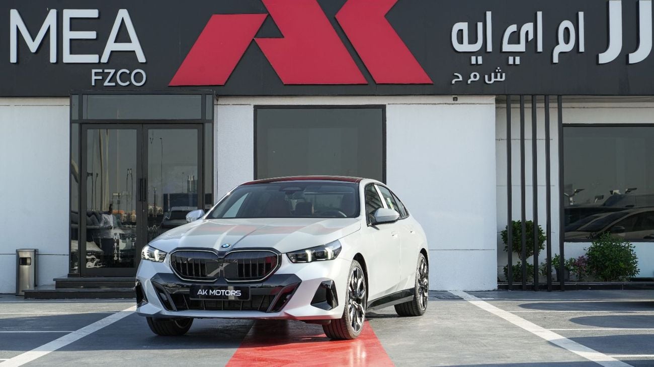 بي أم دبليو 530i 530i M-SPORT+ BROOKLYN GRAY METALLIC 2026MY EXPORT PRICE