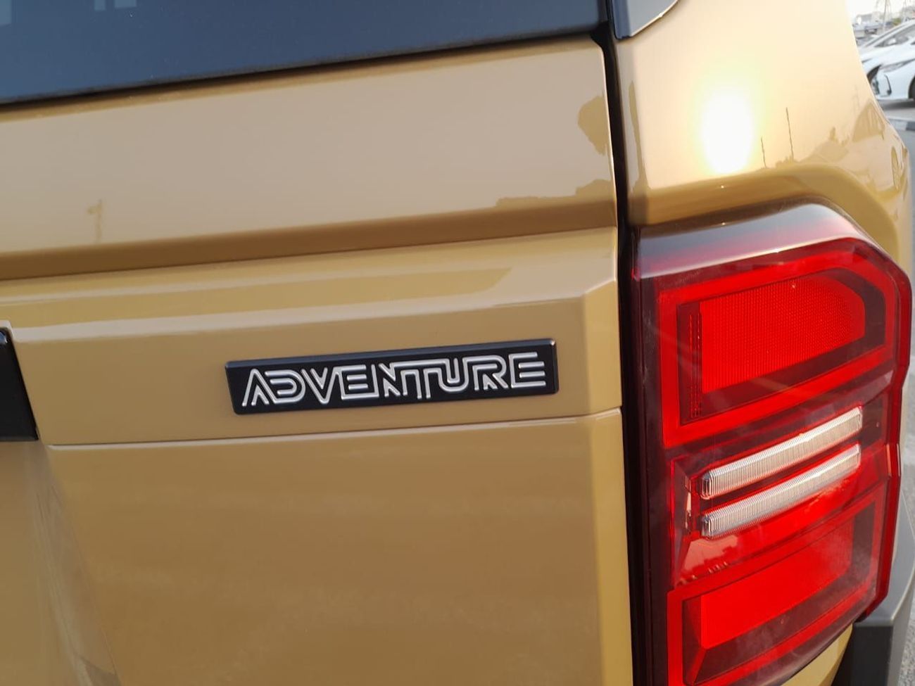 Toyota Prado Right-Hand drive Adventure diesel Auto 7 seater Full options sunroof coolbox two-tone colours