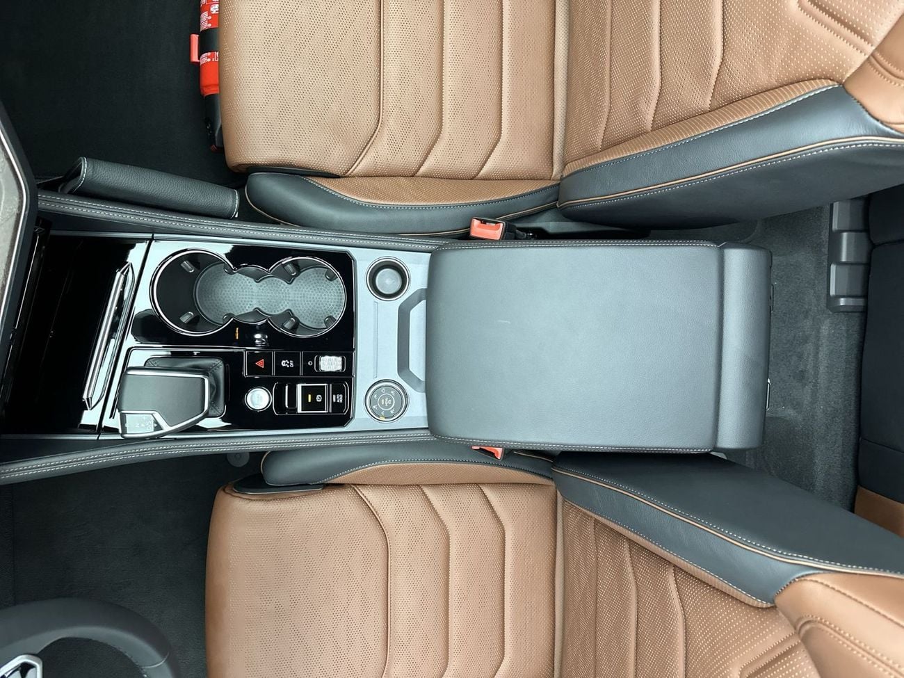 فولكس واجن طوارق 3L | VW Certified | Ventilated Front Seats, V6 4MOTION & Smart Driving Pack