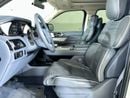 لينكولن نافيجاتور بريزيدنشيال NV-N1923L/AL TAYER MOTORS/ AL QOUZ SHOWROOM