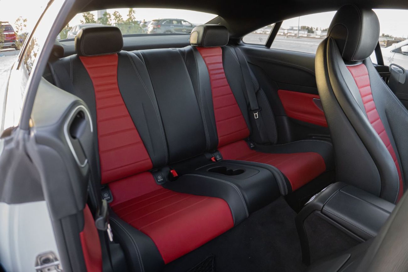 Mercedes-Benz E 450 4MATIC 3.0L