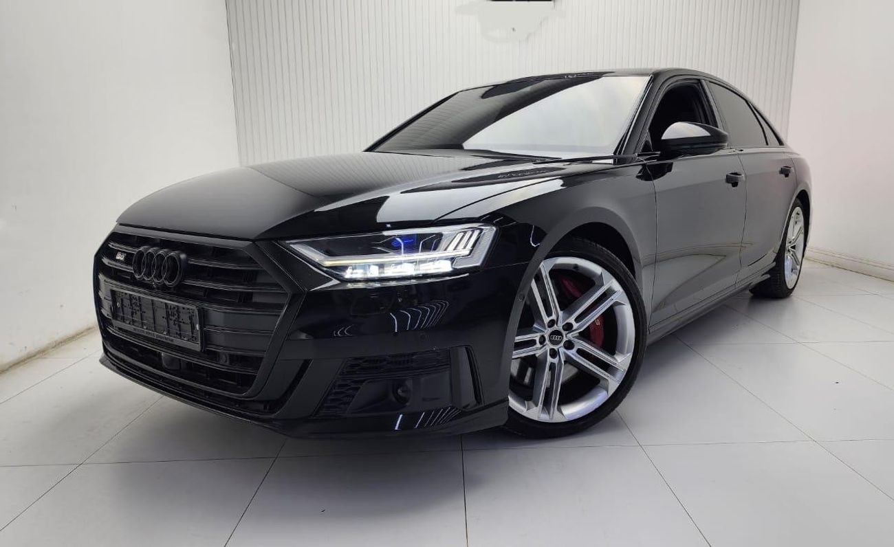 Audi S8 TFSI quattro 4.2L