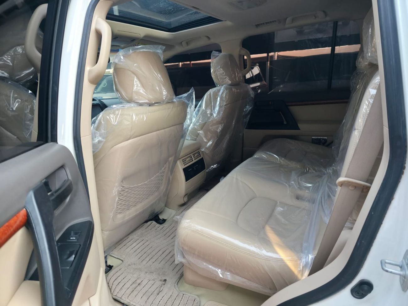 Toyota Land Cruiser GXR 4.6L