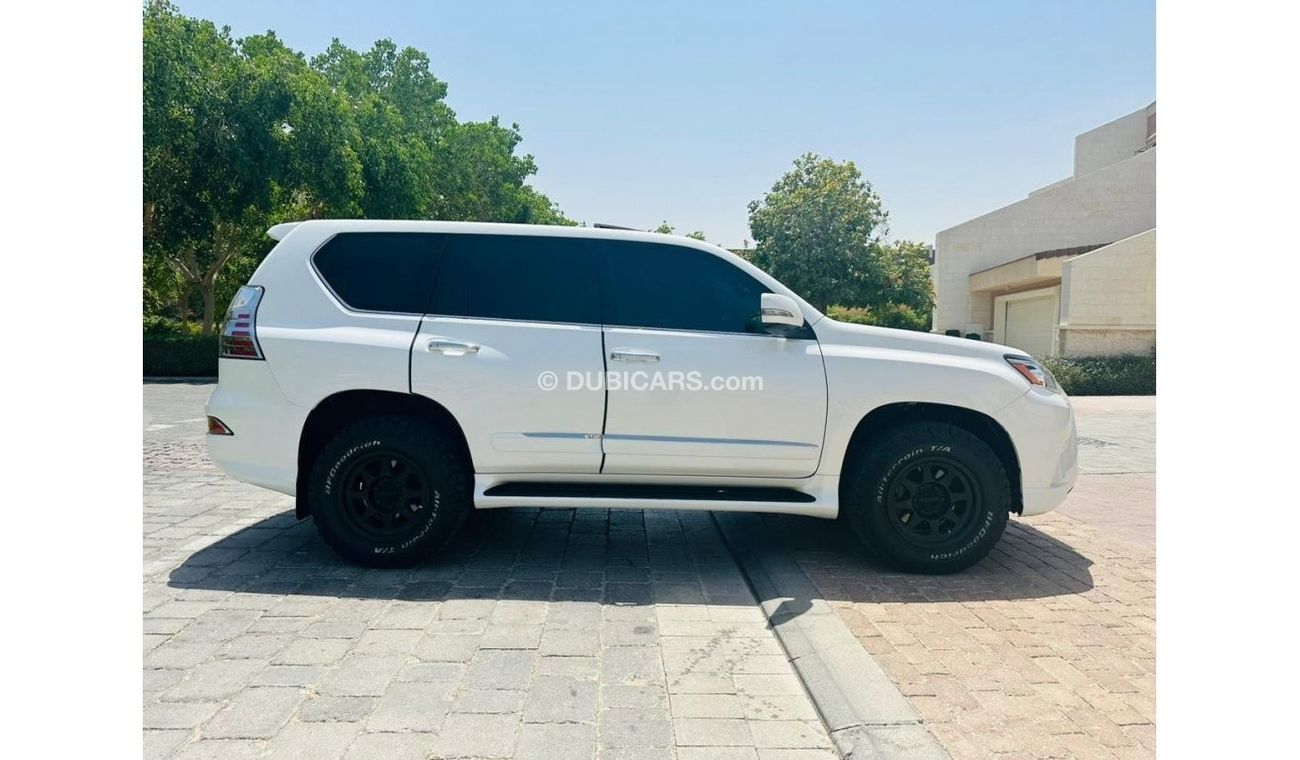 Lexus GX460 Prestige GCC || GX 460 4.6 V8 || 2390 PM || PRISTINE CONDITION || 0 % DP || WELL MAINTAINED