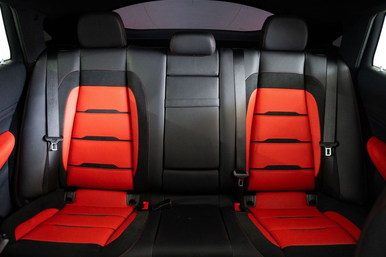 Mercedes-Benz GLE 53 AMG AMG / Full Mercedes Service History / Mercedes Warranty