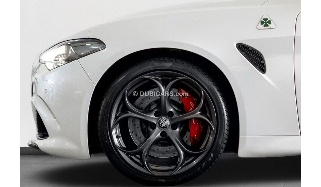 Alfa Romeo Giulia 2018 Alfa Romeo Giulia Quadrifoglio / Full Service History