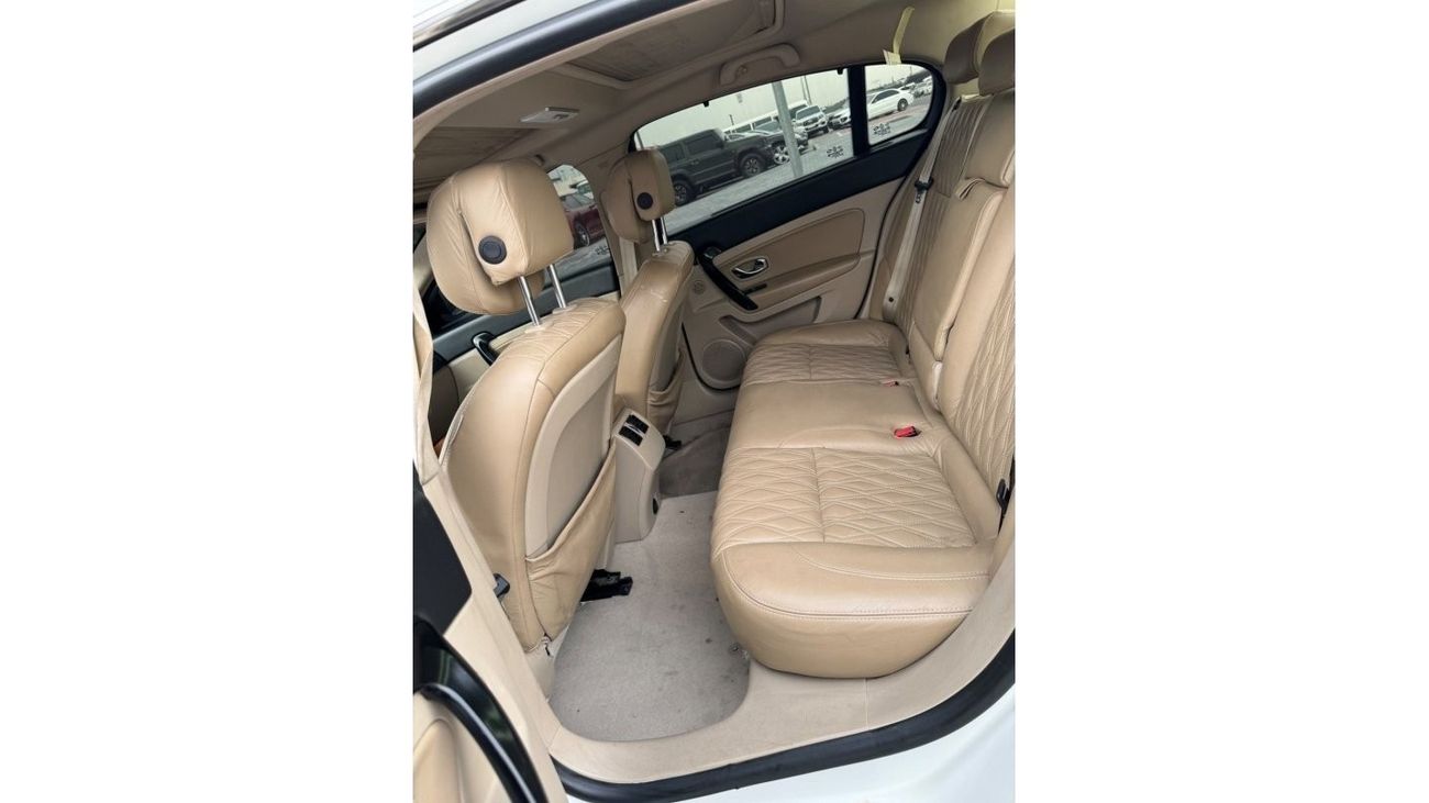 رينو سافران Le