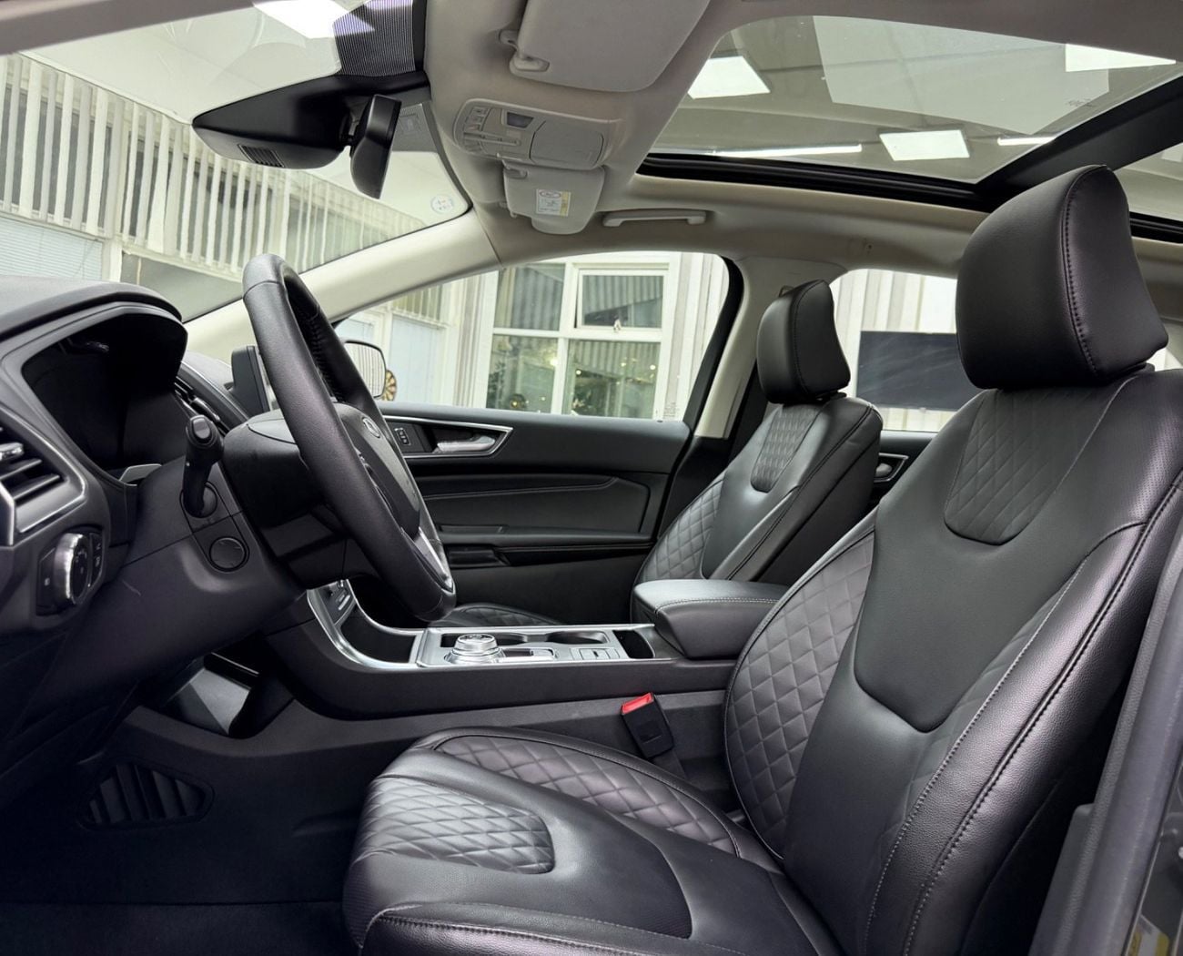 Ford Edge GCC .. Brand New .. Titanium .. Top Range