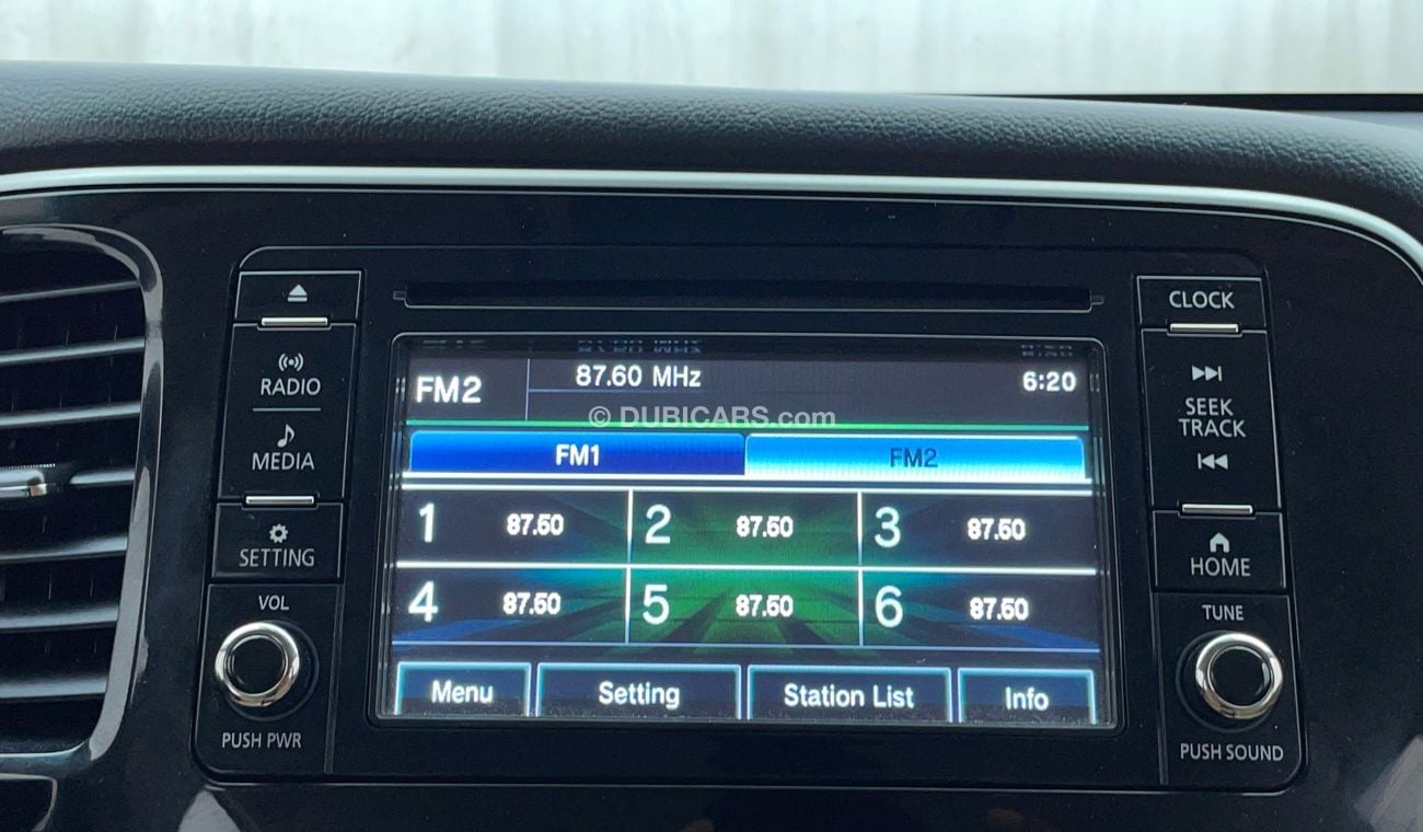 Mitsubishi Outlander GLX LOWLINE 4WD 2.4 | Zero Down Payment | Free Home Test Drive