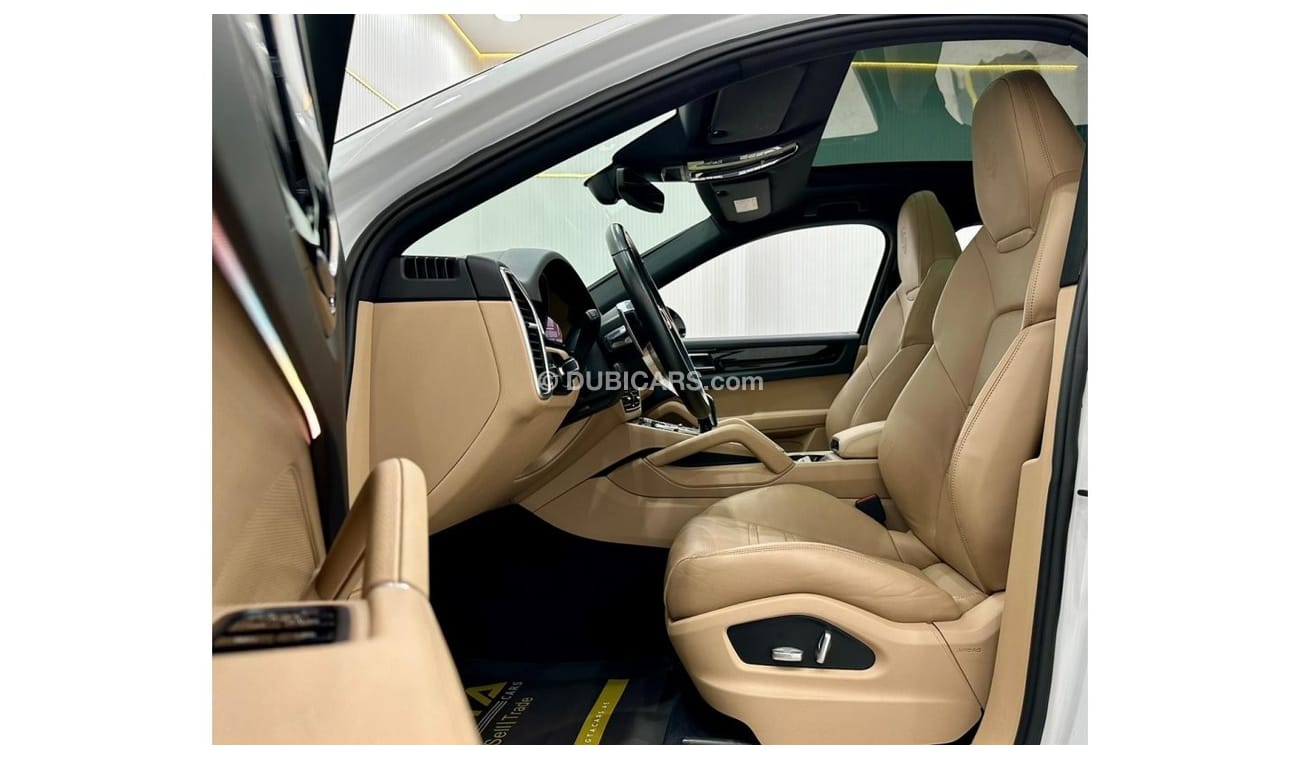 Porsche Cayenne Std 2020 Porsche Cayenne Coupe, Warranty, Full Porsche Service History, Full Options, Low Kms, GCC