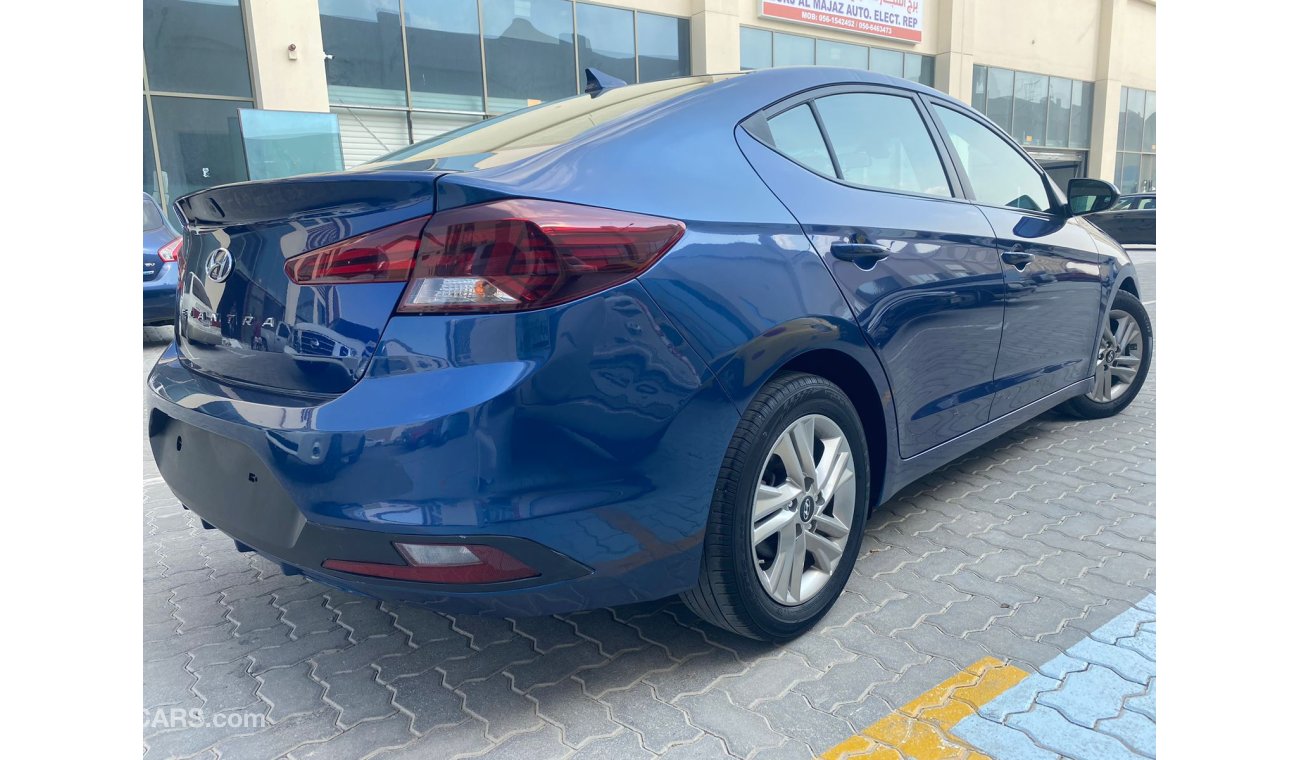 هيونداي إلانترا 2.0L Petrol / Available for Export / Extremely Clean Condition 2020 Model