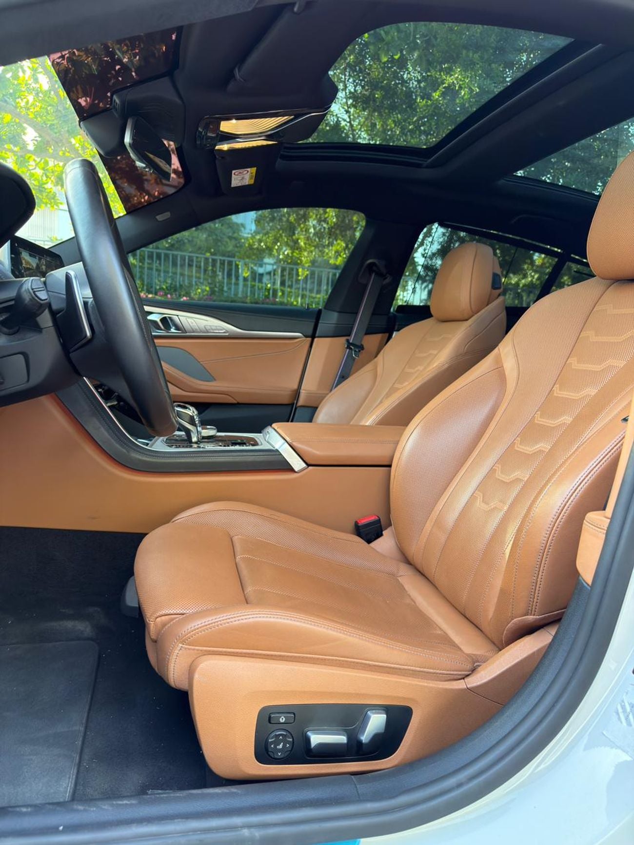 بي أم دبليو 840i M SPORT Std 3.0L Sedan