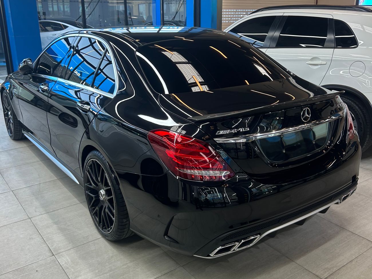Mercedes-Benz C 63S AMG