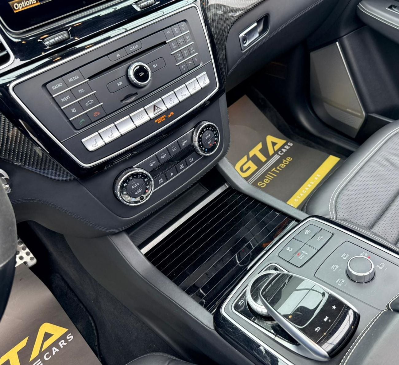 Mercedes Benz GLE 63 AMG S 2017 Mercedes Benz GLE 63 S AMG Coupe, Service History, Fully Loaded, Excellent Condition, Japanes