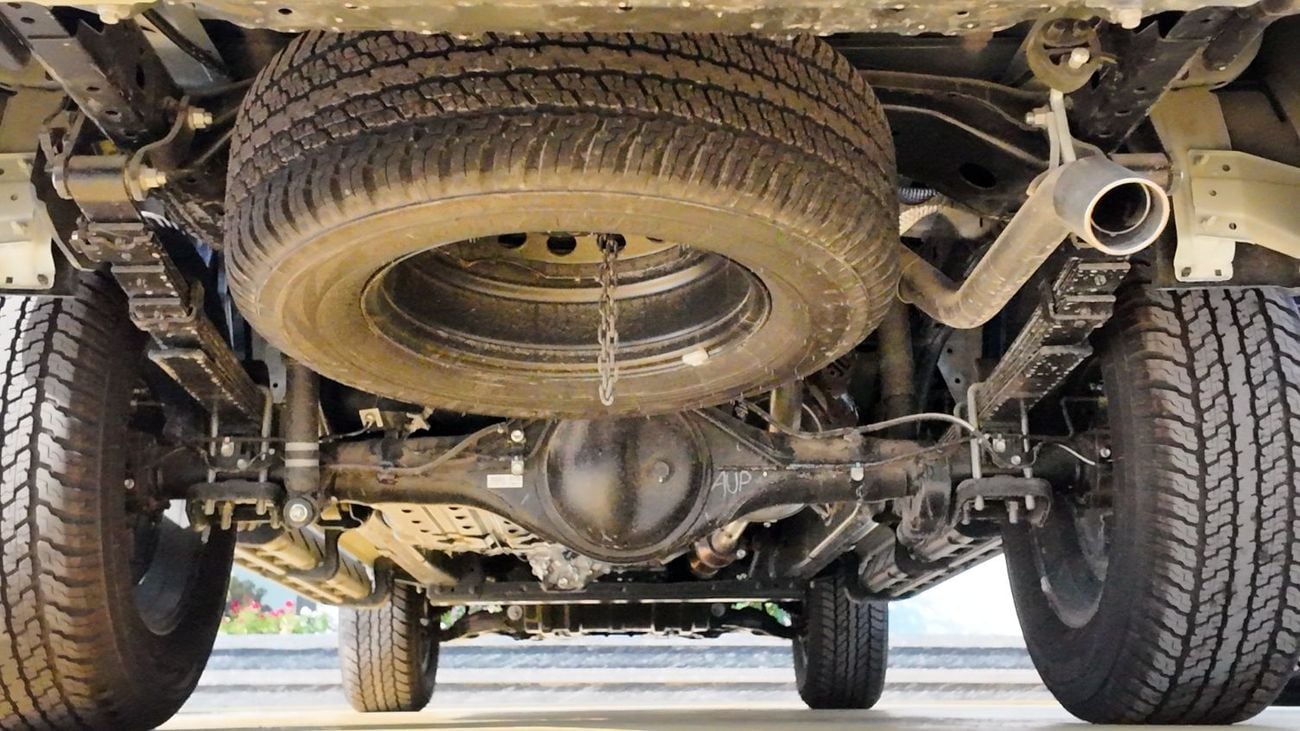 Toyota Hilux Toyota Hilux 4X4 Double Cab 2.7L SR5