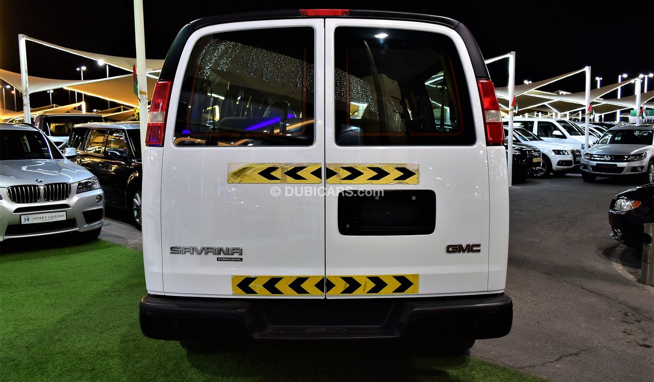 GMC Savana