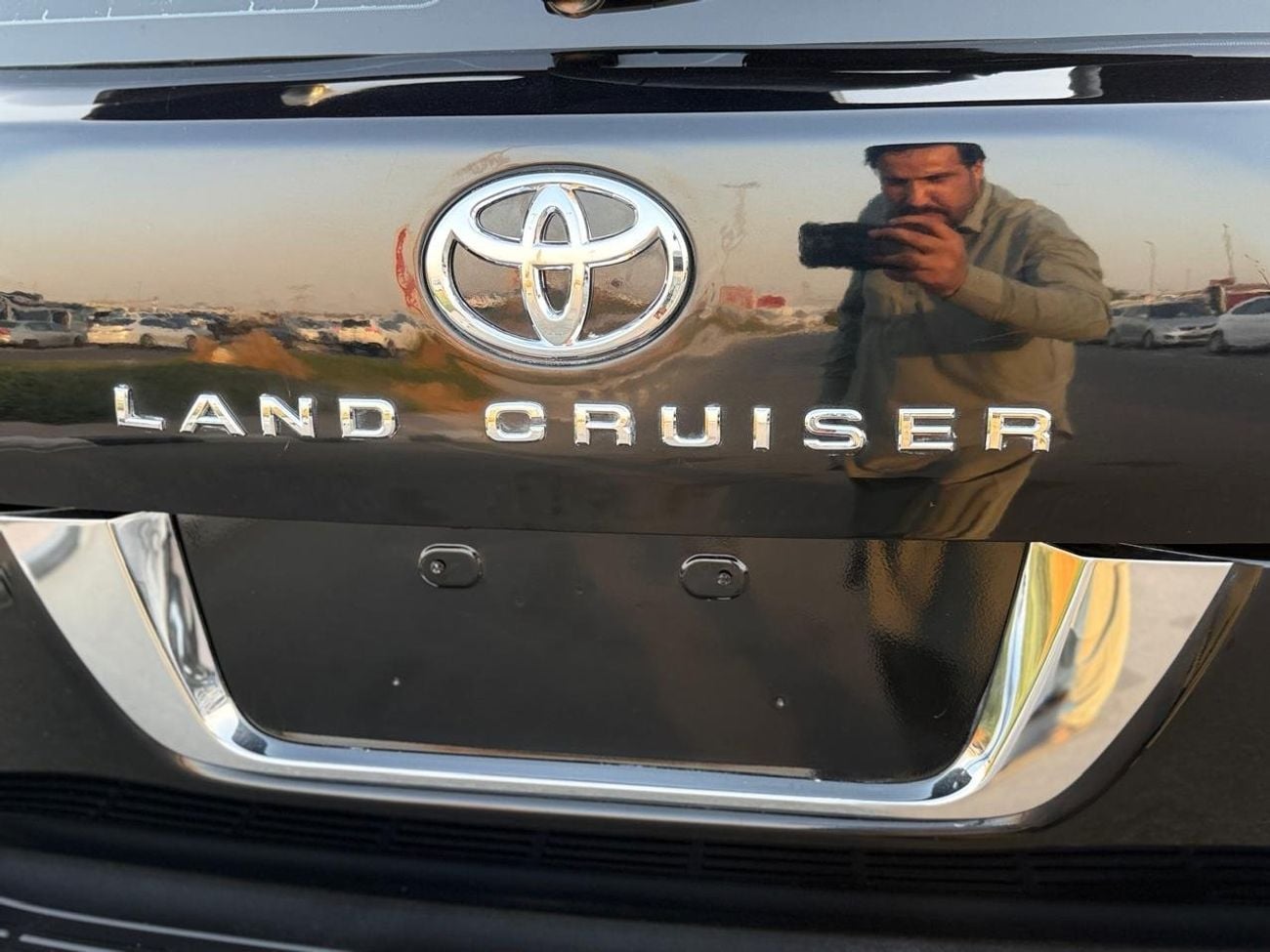 Toyota Land Cruiser GXR+ 4.0L Toyota landcuriser Years 2016 V6 GXR 4.0L upgrade interior & exterior 2025 full option