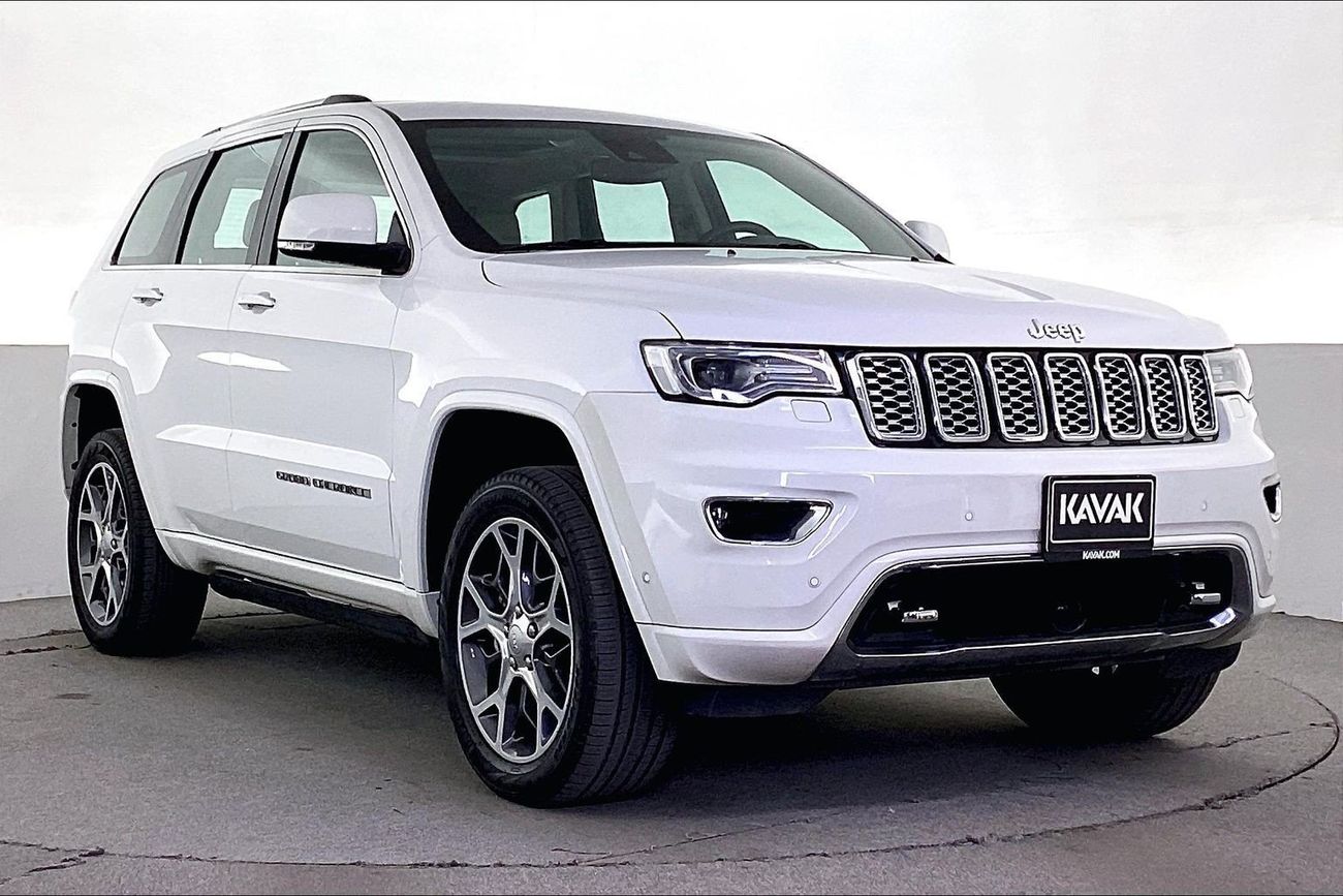 جيب جراند شيروكي Overland | National Day Celebration | شامل الضمان | 0 ﺪﻔﻋﺓ ﺃﻮﻟﻯ