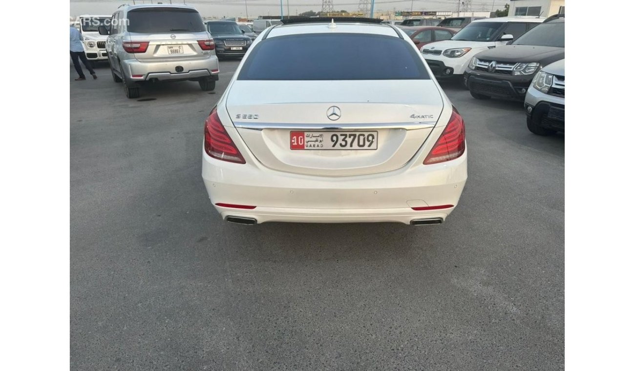 مرسيدس بنز S 550