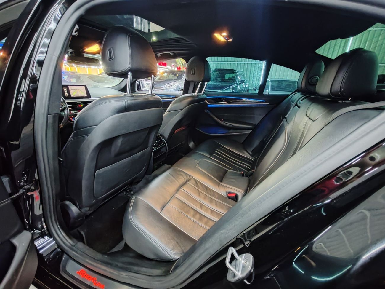 BMW 530i M Sport Warranty one year