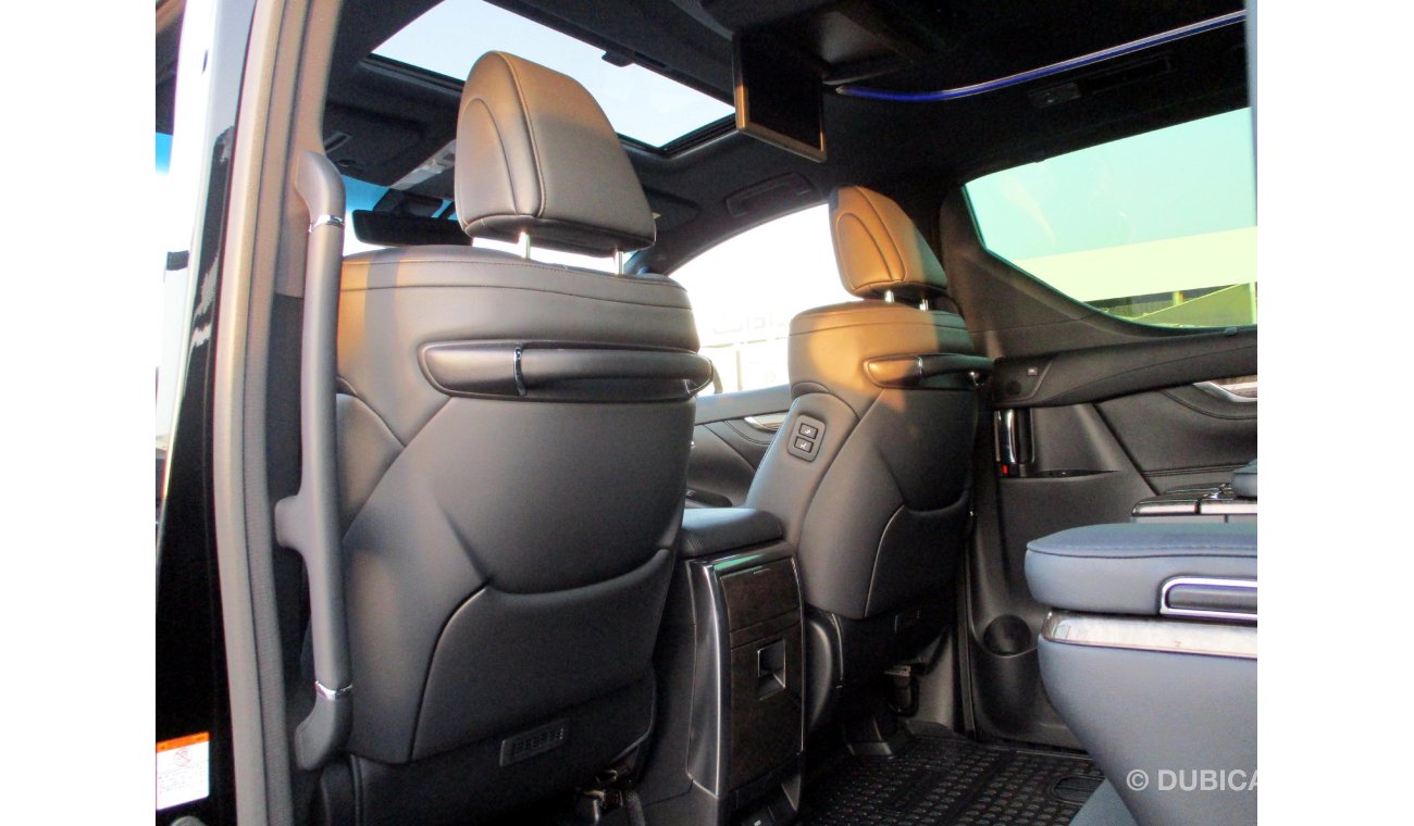 تويوتا ألفارد 3.5L V6 Petrol Executive Lounge Auto