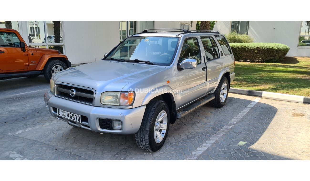 Nissan Pathfinder SE 3.5L