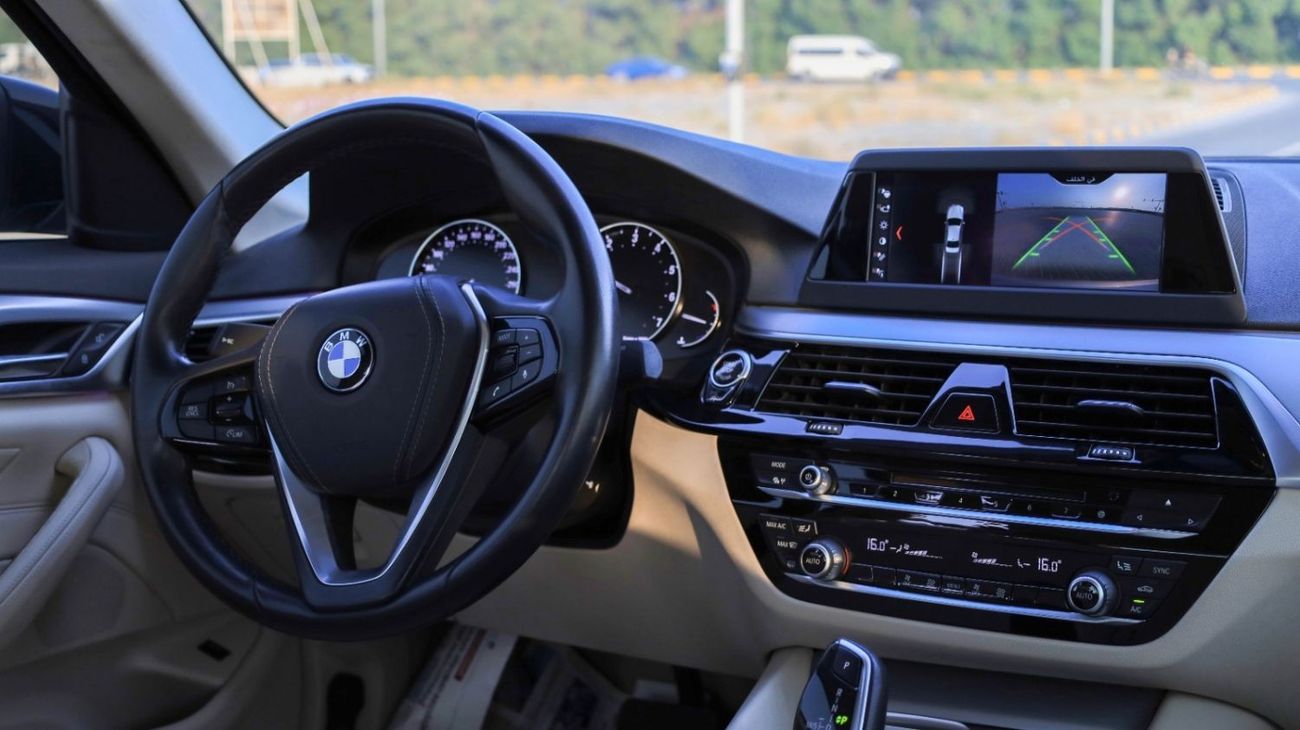 بي أم دبليو 520i Std BMW 520 موديل 2020 مواصفات خليجية بحالة ممتازة