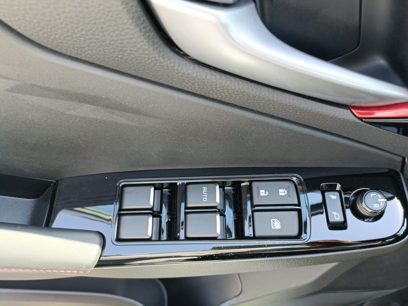 Isuzu DMax ISUZU D-MAX PICK UP, 3.0L DIESEL ENGINE, DIFF LOCK FULL OPTION