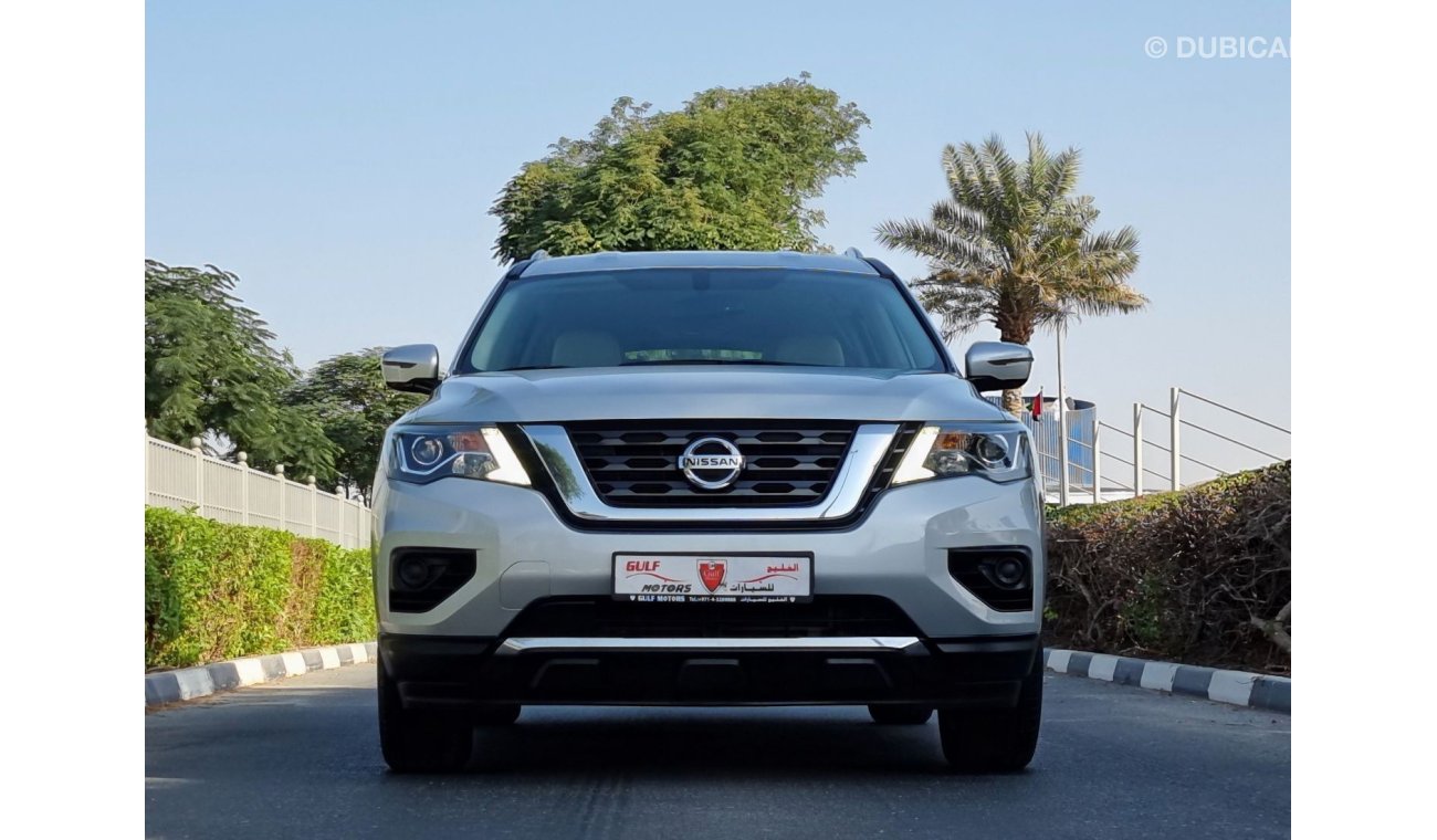 نيسان باثفايندر V6 - 2018 - GCC Specification - excellent Condition - Bank Finance Available