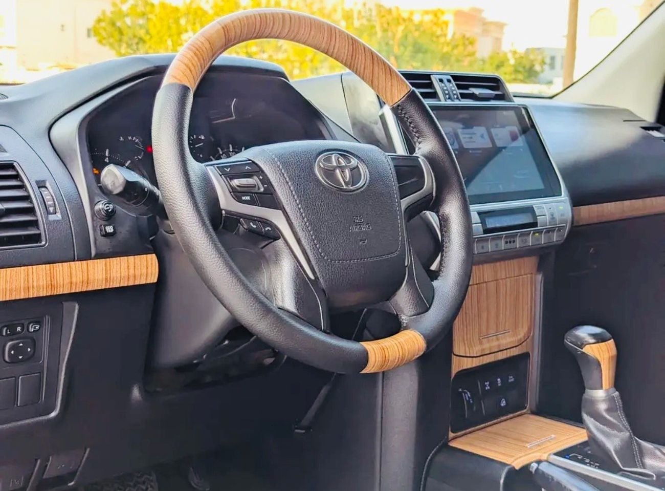 Toyota Prado VXR Adventure 4.0 petrol