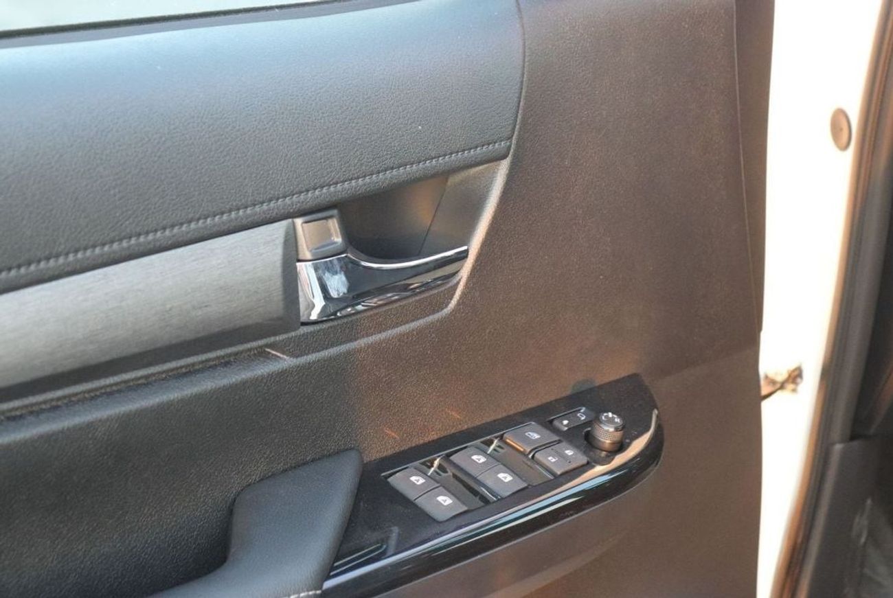 Toyota Hilux Adventure 4.0L, KEYLESS ENTRY, PUSH START, 360 CAMERA, MODEL 2025