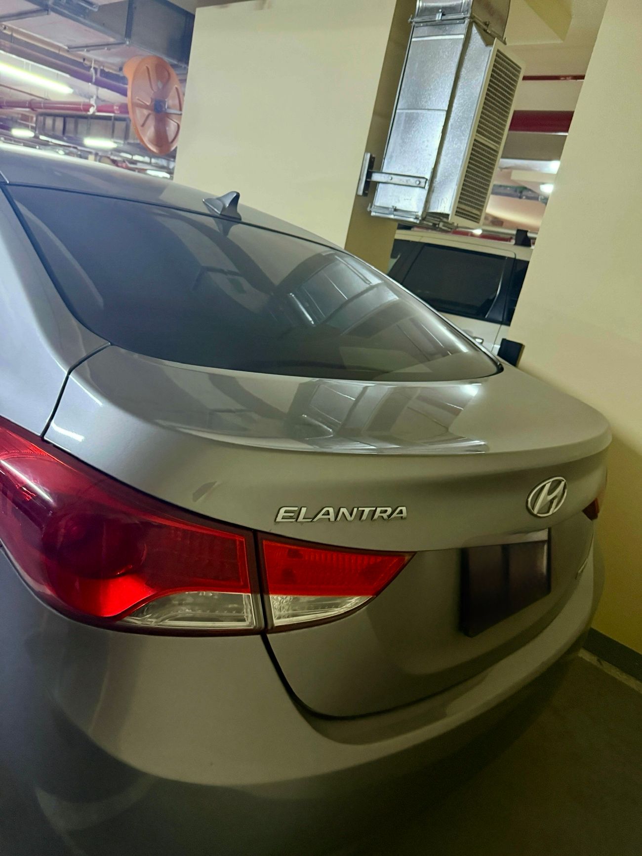 هيونداي إلانترا