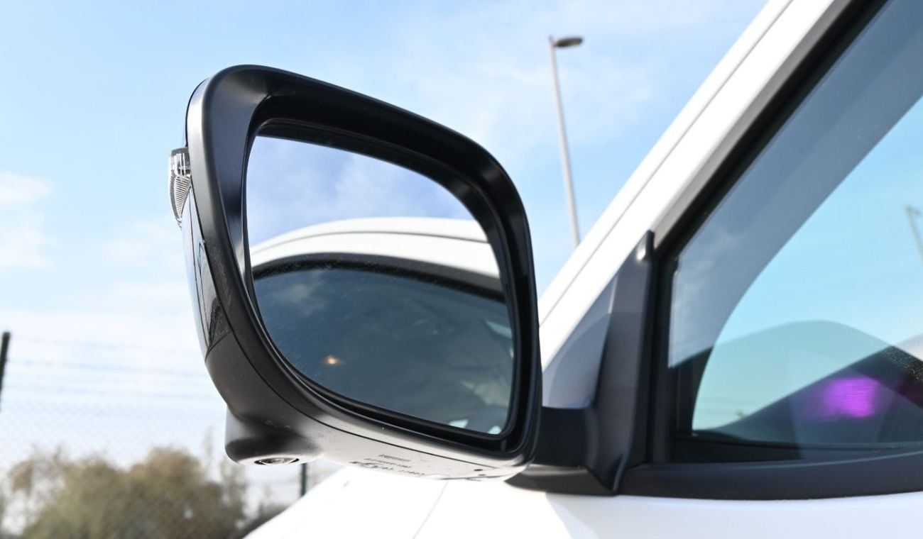 نيسان نافارا NISSAN NAVARA 2.5 DIESEL PRO4X 4X4 AT 2025