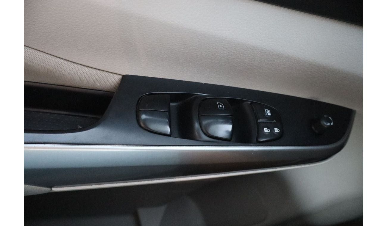 نيسان إكستيرا SE 2.5L AWD