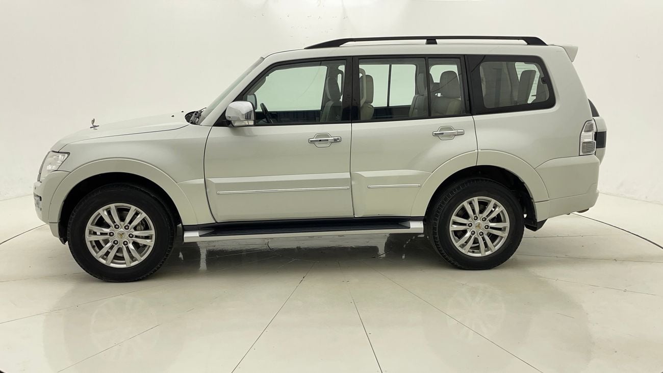 Mitsubishi Pajero GLS HIGHLINE 3.8 | Zero Down Payment | Home Test Drive