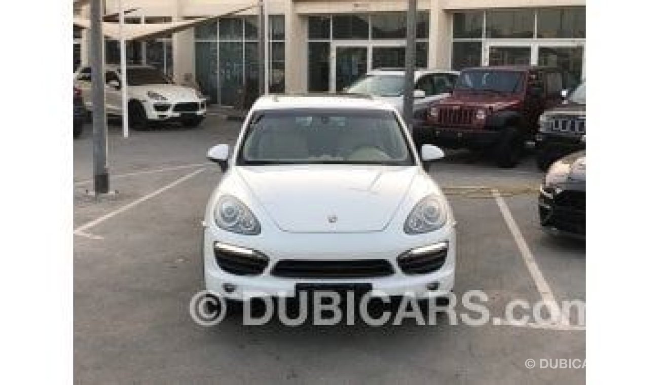 بورش كايان Sالنوع :  بورش كايين    الموديل : 2014    المواصفات : خليجية فل مواصفات سقف بانوراماV8فل مواصفات ستا