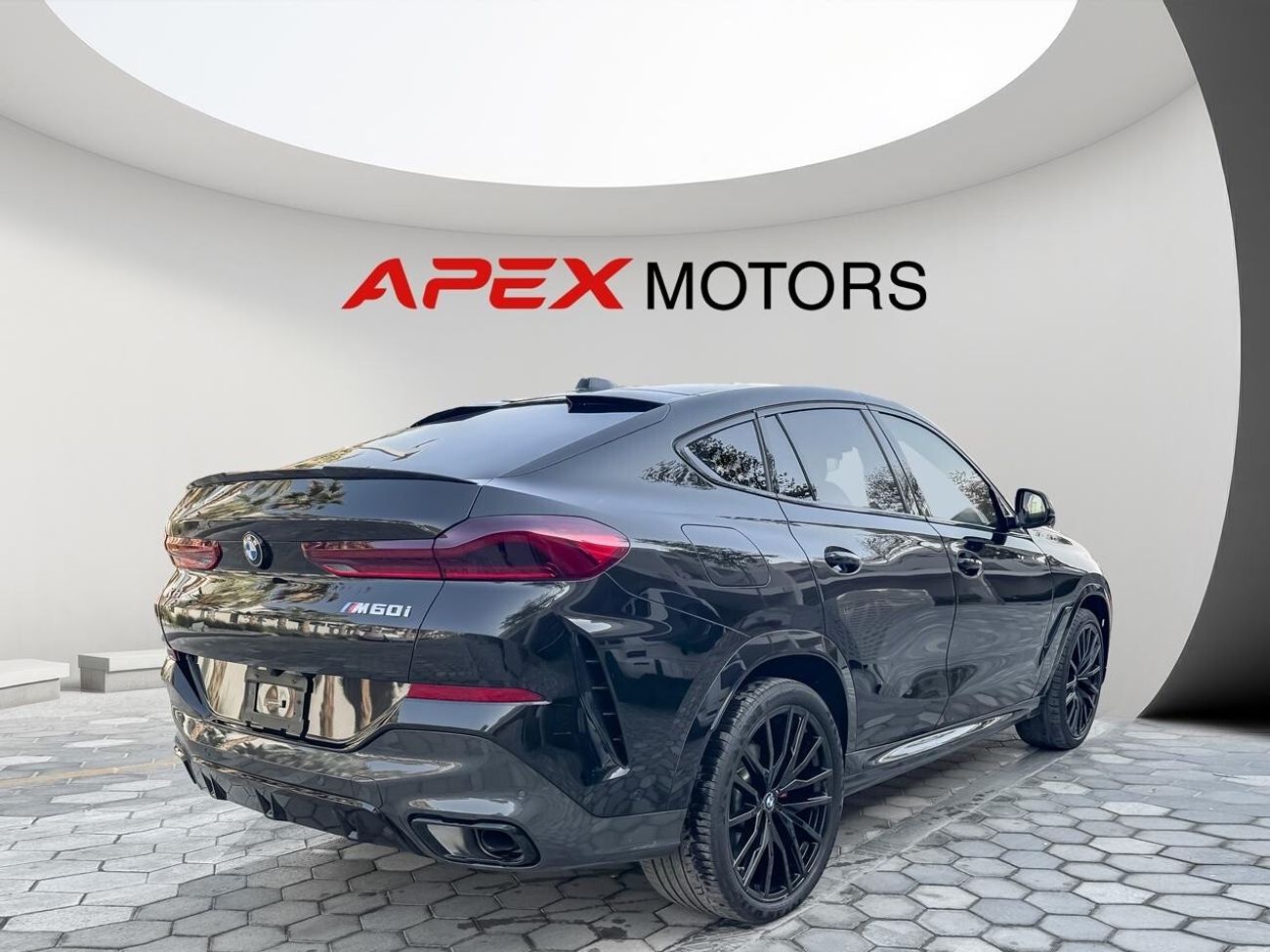 BMW X6 M60i 4.4L