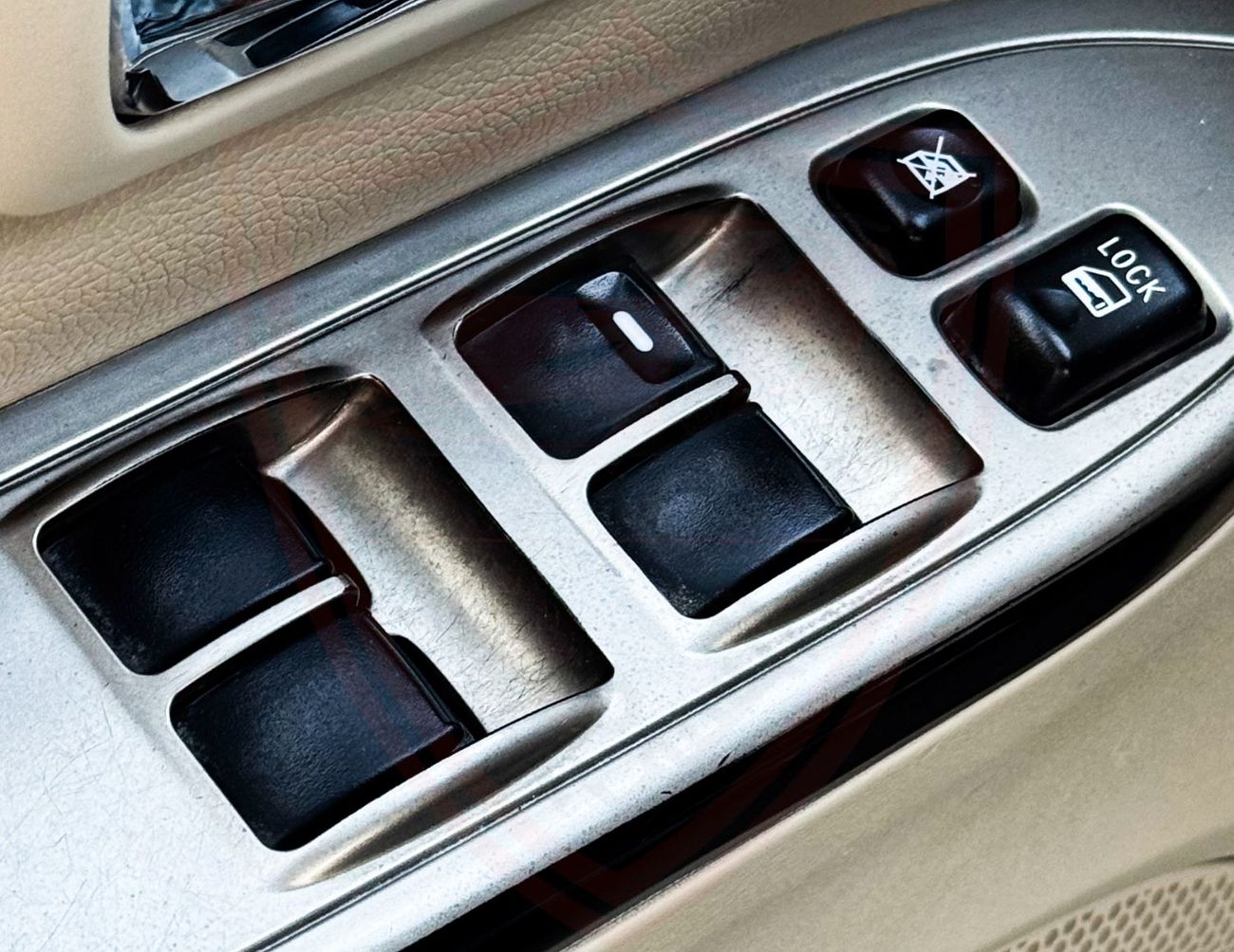 ميتسوبيشي باجيرو ميتسوبيشي باجيرو | V6 | 2022 | خليجي | خالية من الحوادث | بحالة ممتازة | 11:45 شهرياً