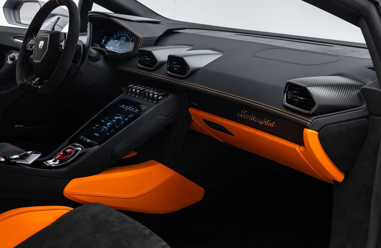 Lamborghini Huracan 5.2L V10 Naturally Aspirated Engine