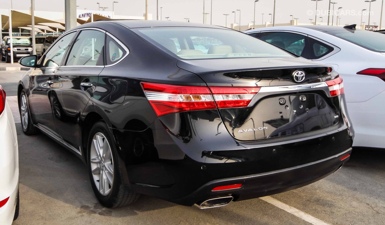 Toyota Avalon SE